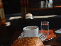 Black Cat Burger