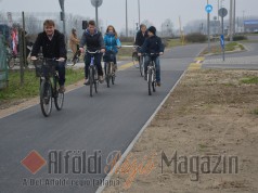 Meglepetés bejelentés a kerékpárút átadáson