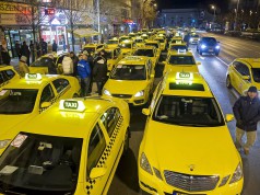 Taxistüntetés – NFM: a taxisok megígérték, hogy befejezik a demonstrációt