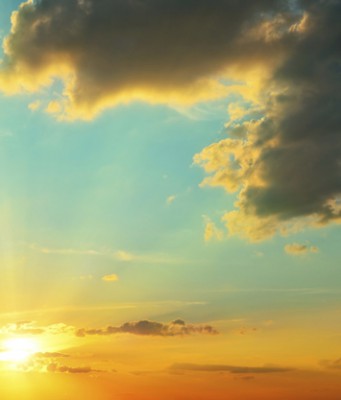 Zivatarok kíséretében enyhül a hőség