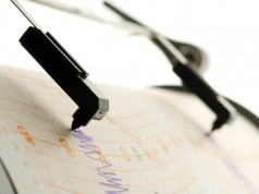 Kisebb földrengés volt Heves közelében