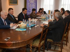 Bimbózó megyei kapcsolat Kárpátaljával