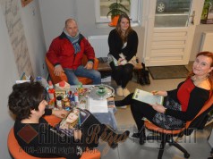 Az első lépéseket nekünk kell megtenni