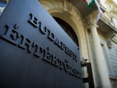 BÉT – Csökkenésre számítanak az elemzők a tőzsdén