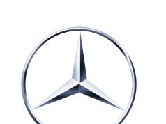 Üzleti évértékelő a Mercedes Gyárban