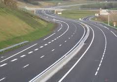 Az észak-erdélyi autópálya újabb szakaszának megépítésére kötött szerződést a román autópálya-társaság