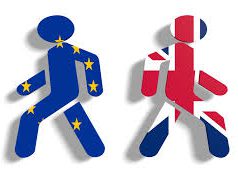 Eldőlt a Brexit, Cameron lemondott