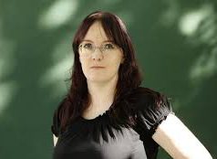 Az elsőkönyves Lisa McInerney nyerte idén a Baileys Women’s Prize for Fiction díjat