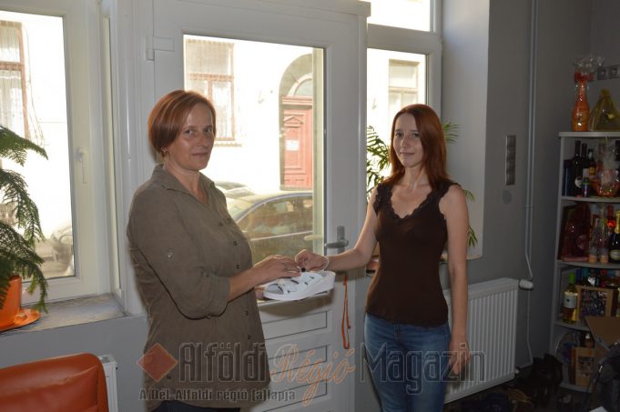 A Punto Rosso nyereményjátékának nyertese: Dinnyés Ágota
