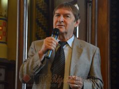 Alföldi kenyér, bor és szőlő ünnepség volt a Városháza dísztermében