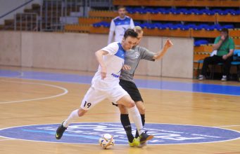 Hazai pályán, közönségszórakoztató játékkal gyűjtötték be a nagyon fontos három pontot a ScoreGoal Kecskeméti Futsal Club!