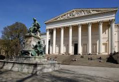 Olimpiai lovaspólós relikviák a Magyar Nemzeti Múzeumban