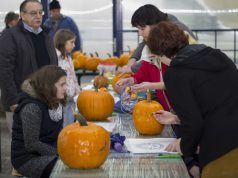 Tök jó tökfaragó nap a Széchenyivárosi Kispiacon
