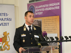 Átadták az Állampusztai Országos Büntetés-végrehajtási Intézet solti objektumának új fogvatartotti körletépületét.