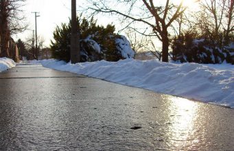Ónos eső miatt nyolc megyére másodfokú figyelmeztetést adtak ki
