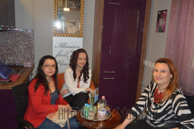 ARM Pillanatok – Induljon jól az esős nap! Mai vendégünk Szappanos Veronika és Pető Barbara