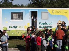 Kecskemétre látogatnak az OTP Bank Fogászati Roadshow önkéntesei