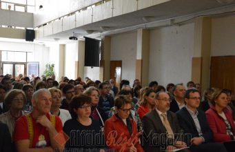 Jelenleg is zajlik az Országos Robotika Konferencia és Tehetségnap a Bányai Júlia Gimnáziumban