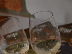 Bock József, a híres bortermelő járt a Koch Borházban