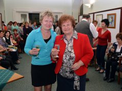 A Montázsmagazin festménypályázatának díjátadójáról