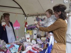 Színes vásári hangulat, hagyományőrző családi programok az VI. HELYI TERMÉK ÜNNEPEN