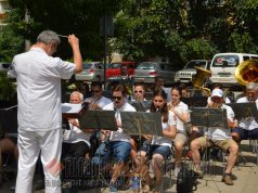 Harsonától zengett a Wojtyla Ház előtti tér