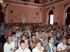 Rendhagyó bűnügyi előadást tartottak az időseknek Kiskunfélegyházán