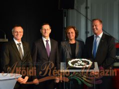 Képzési központot épít a Mercedes-Benz gyár