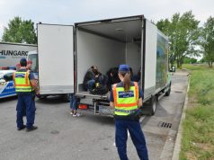 ILLEGÁLIS MIGRÁNSOK BÁCS-KISKUN MEGYÉNÉL