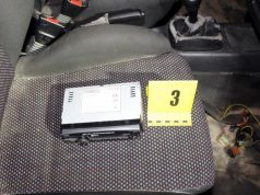 Autólopás és autófeltörés