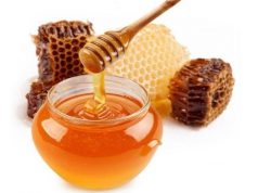 Erdős Norbert: az EP állásfoglalásával a mézhamisítás ügye a figyelem középpontjába került