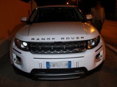 KÖRÖZÖTT RANGE ROVER