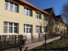 TOP-1.4.1-16-BK1-2017-00011 A foglalkoztatás és az életminőség javítása családbarát, munkába állást segítő intézmények, közszolgáltatások fejlesztésével – Mini bölcsőde kialakítása Hartán