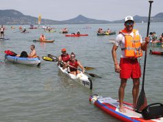 Sztárparádé és rekordlétszám a Balaton-átevezésen