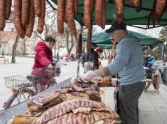 Újra nyit a csütörtöki Kecskeméti Tanyai Termék Piac a Városháza előtt