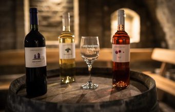 Az Umenhoffer Pince tovább erősíti a hajósi borturizmust