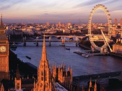 Koronavírus – Jövő hétfőtől Angliában nem tartózkodhat együtt hatnál több ember