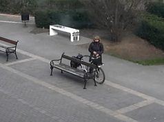 KERESSÜK A BICIKLIS ASSZONYT
