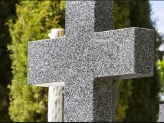 Ítélethirdetés a síremlékeket megrongáló ukrán nő ügyében