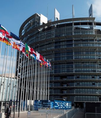 Baritz Laura Domonkos-rendi nővér valamint az Oltalom Karitatív Egyesület kapták idén az Európai Polgár díjat Magyarországon