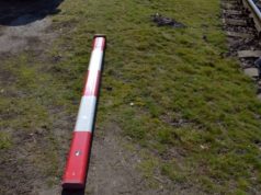 Gondatlan sofőr tört sorompót