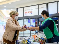 348 TONNA TARTÓS ÉLELMISZER GYŰLT ÖSSZE RÁSZORULÓK SZÁMÁRA AZ ÉLELMISZERBANK KARÁCSONYI ADOMÁNYGYŰJTŐ AKCIÓJÁBAN