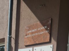 Somoskövi Sándor Közösségi Színtér és Könyvtár felújítása