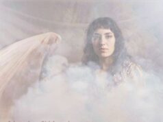 Fájdalmas múltjáért hálás Heidi Albert új dalában