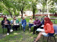 Verses Madarak és fák napja