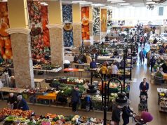 Pünkösdi nyitvatartás a piacokon