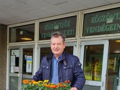 300 színpompás, illatozó, évelő és egynyári virággal gazdagodott az Érzékelések kertje