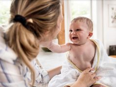 Már egy palack víz is segíthet: támogatás és figyelemfelhívás aritka betegségekre, az SMA szűrésre a Mizse és a Novartisösszefogásában