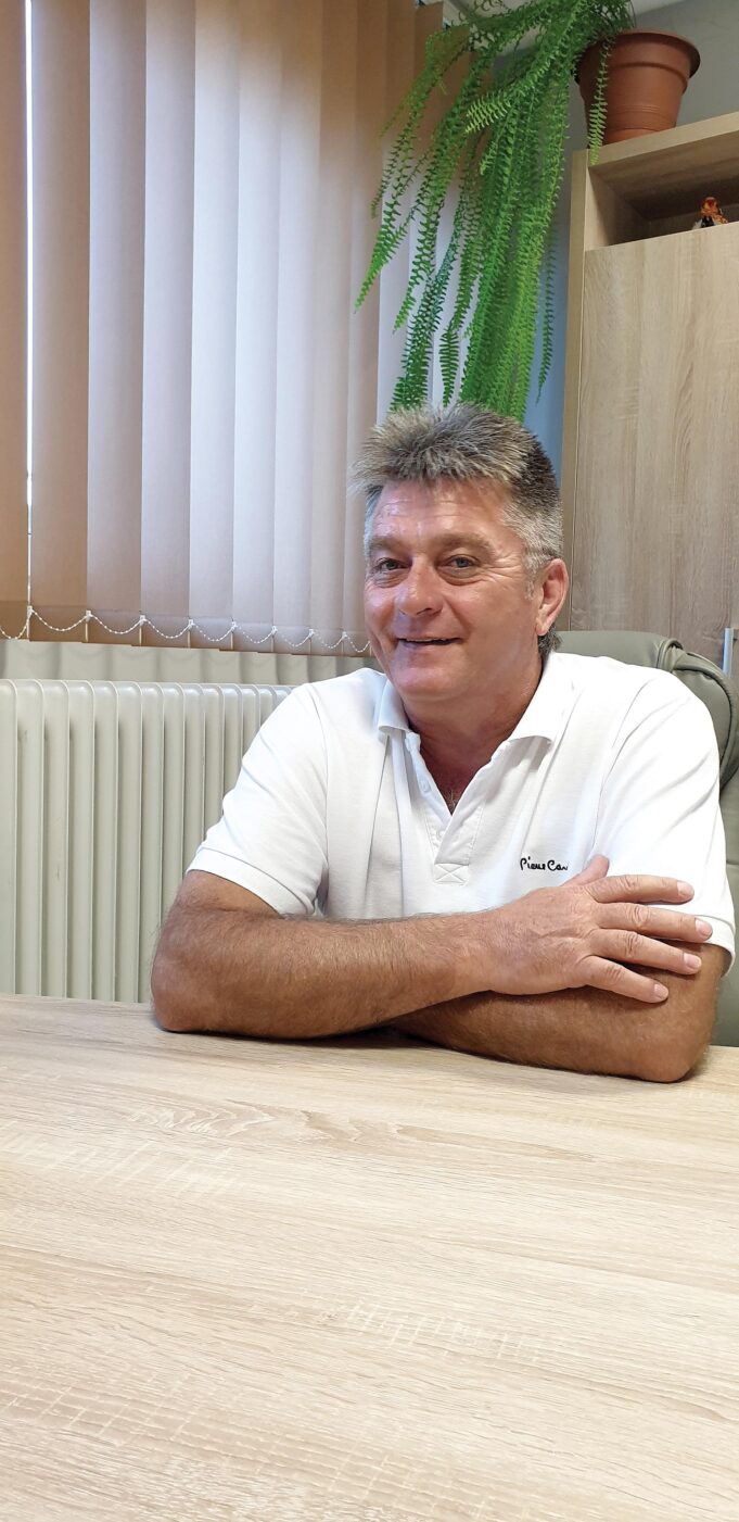 Már épül az új termelői piac Zsanán