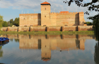 Ezért érdemes ellátogatni Gyulára